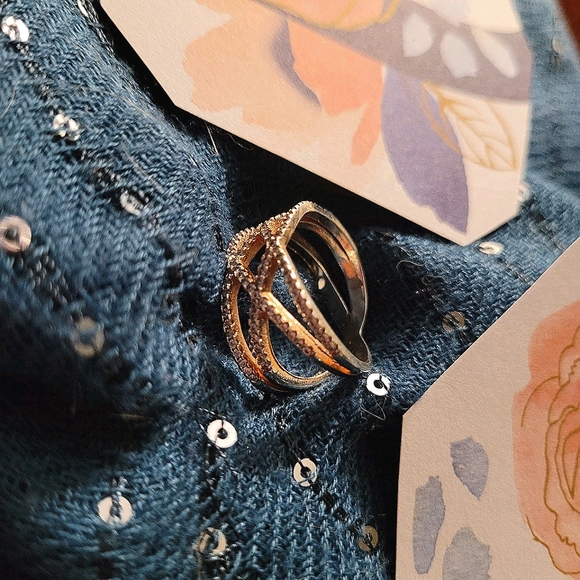 💜Rose Gold Ring Size 9 - Picture 6 of 7